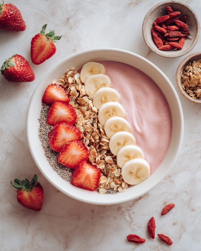 Strawberry Banana Smoothie Bowl Recipe