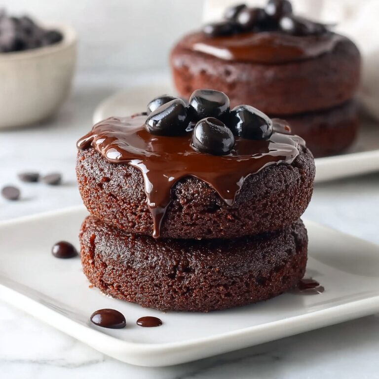 Mini Chocolate Fudge Cakes Recipe